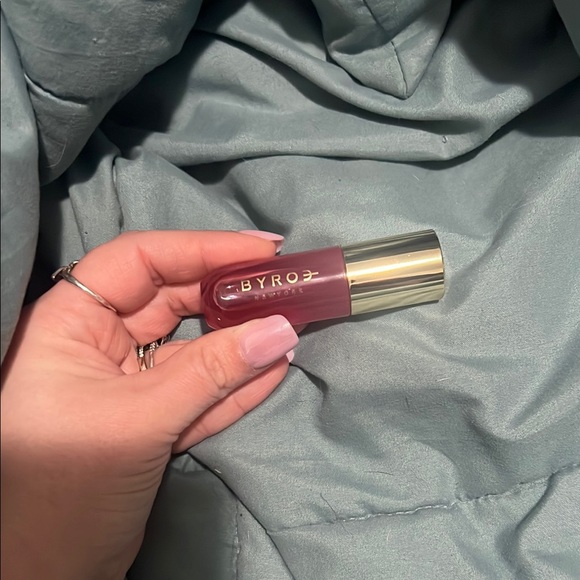 ROE Other - Byroe plump lip oil